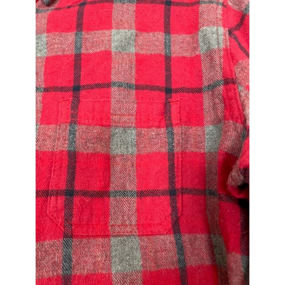 Madewell x Penfield Classic Slim Flannel warm cozy layers red plaid gray black 2 - Picture 8 of 11